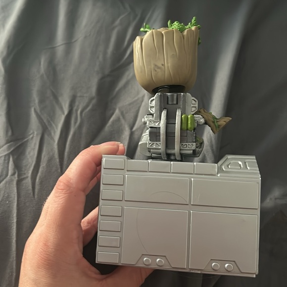 Guardians of the Galaxy Groot Space Ship Funko Pop - Picture 2 of 2